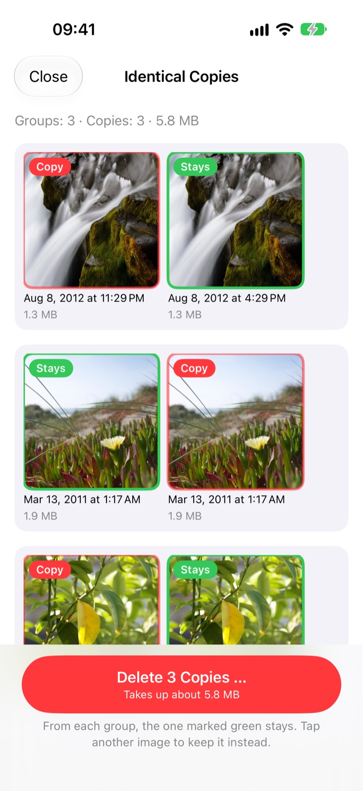Identical copies: left stays, right is a copy, button Delete 3 Copies
